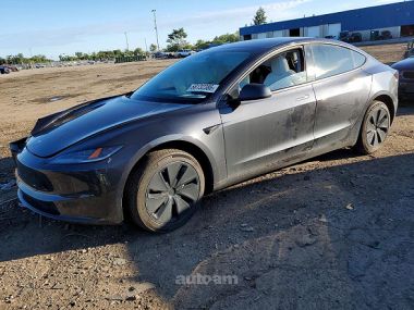 Tesla Model 3  2025 