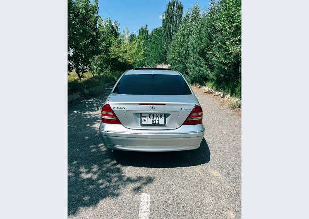 Mercedes-Benz C 280 2005 — photo 2