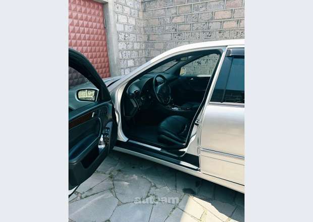 Mercedes-Benz C 280 2005 — photo 11