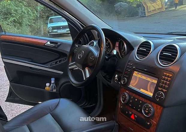 Mercedes-Benz ML 350 2009 — լուսանկար 8