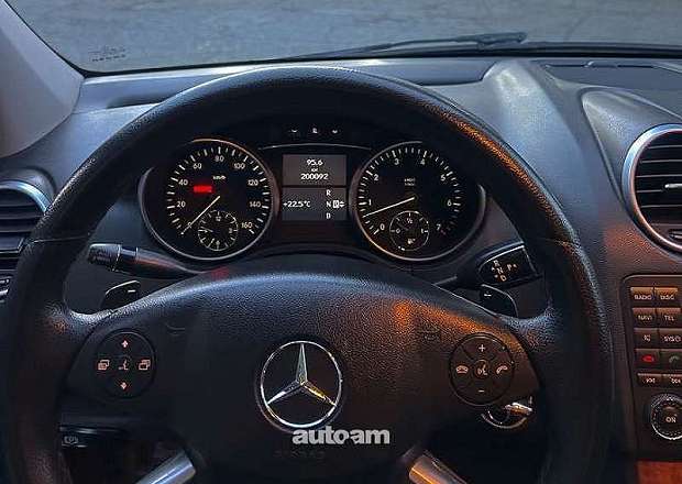 Mercedes-Benz ML 350 2009 — լուսանկար 13