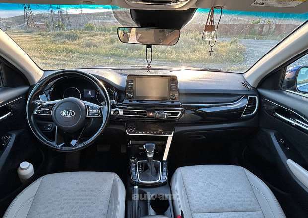 Kia Seltos 2021 — լուսանկար 2