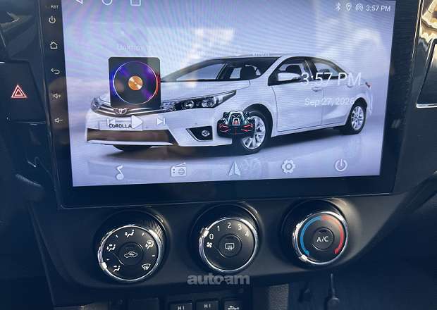 Toyota Corolla 2014 — photo 13