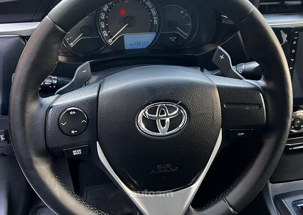 Toyota Corolla 2014 — photo 11
