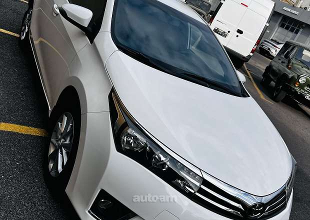 Toyota Corolla 2014 — photo 9