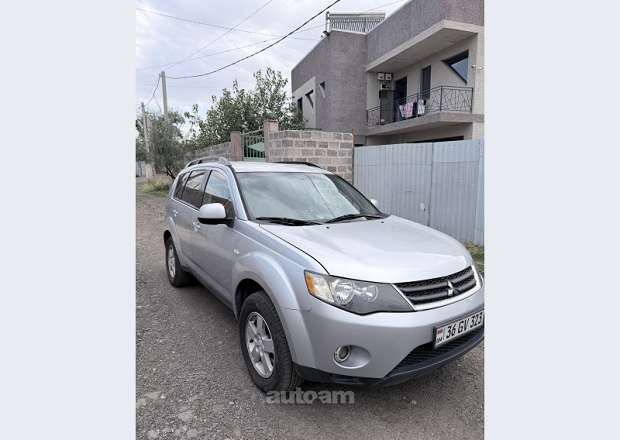 Mitsubishi Outlander 2006 — լուսանկար 3