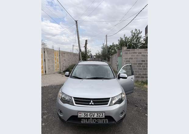 Mitsubishi Outlander 2006 — լուսանկար 1