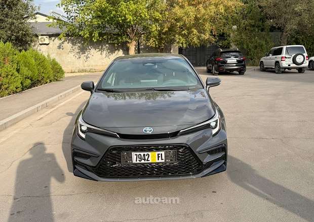 Toyota Corolla 2024 — լուսանկար 1