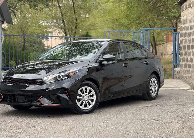 Kia Forte 2023 — լուսանկար 2