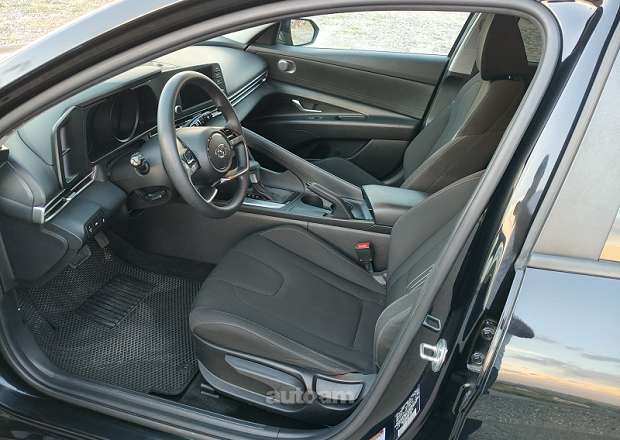 Hyundai Elantra 2021 — լուսանկար 9