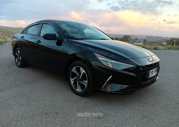 Hyundai Elantra 2021 — լուսանկար 14