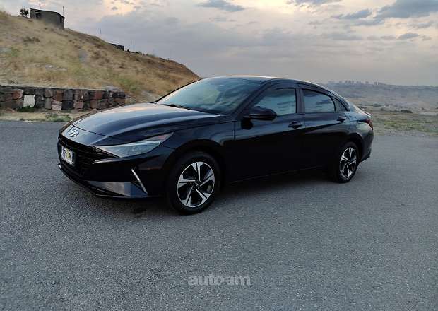 Hyundai Elantra 2021 — լուսանկար 4