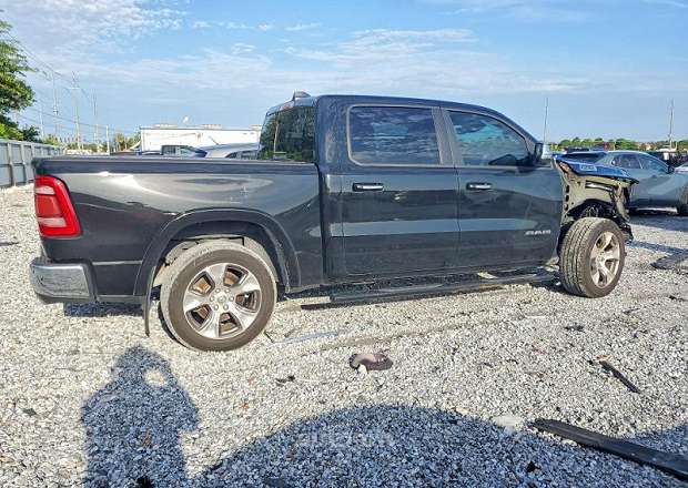 Ram 1500 2021 — photo 2
