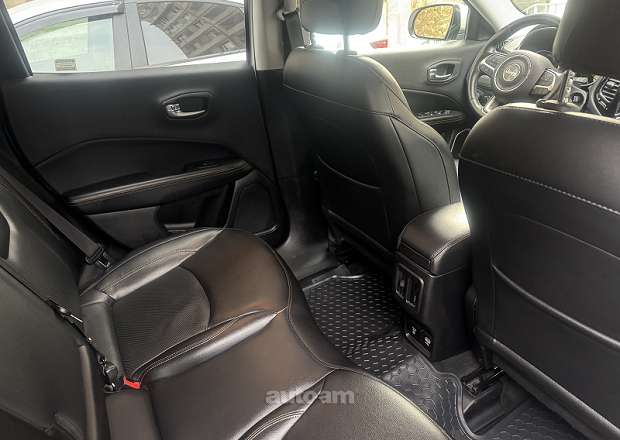 Jeep Compass 2019 — լուսանկար 4