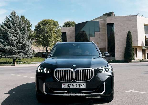 BMW X5 2023 — լուսանկար 1