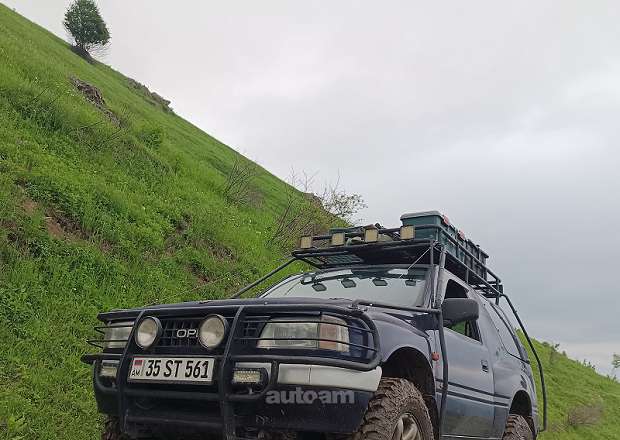 Opel Frontera 1998 — լուսանկար 1
