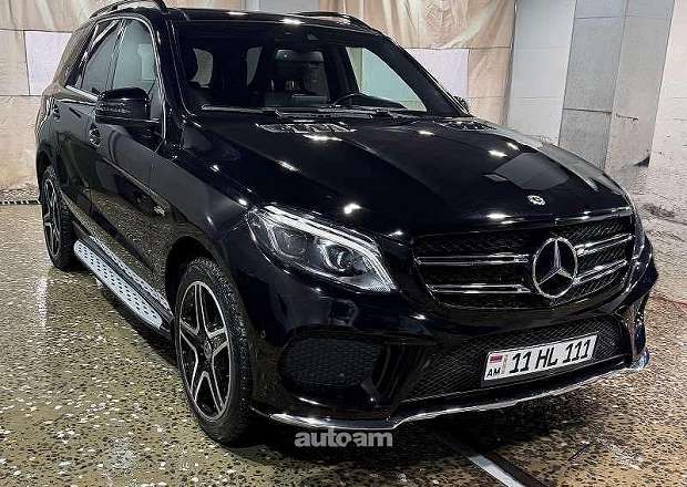 Mercedes-Benz GLE 350 2018 — фото 3