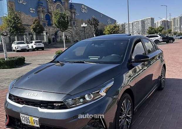 Kia Forte 2022 — photo 3