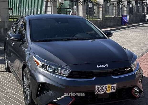 Kia Forte 2022 — photo 2