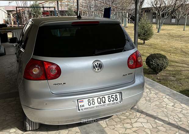Volkswagen Golf 2005 — լուսանկար 3