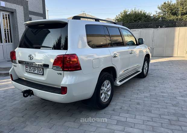 Toyota Land Cruiser 200 2013 — լուսանկար 5