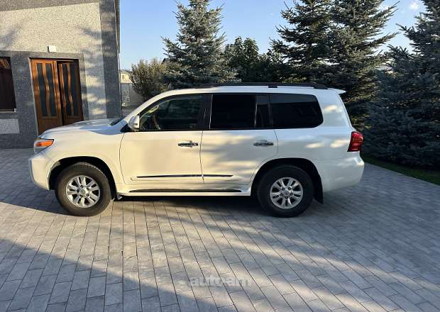 Toyota Land Cruiser 200 2013 — լուսանկար 8