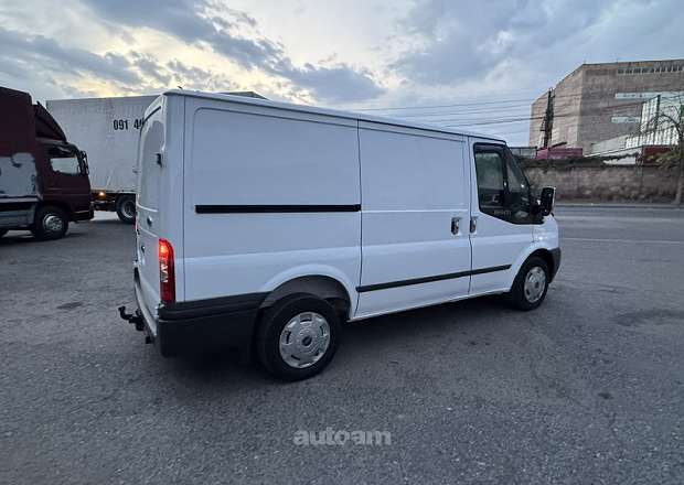 Ford Transit 2012 — լուսանկար 15
