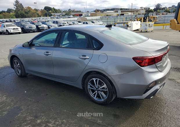 Kia Forte 2022 — լուսանկար 2