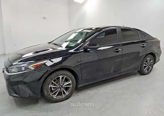 Kia Forte 2023 — լուսանկար 1