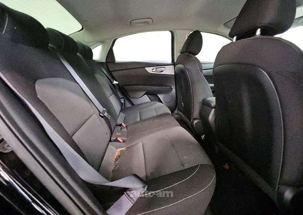 Kia Forte 2023 — լուսանկար 8