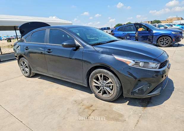 Kia Forte 2023 — photo 4