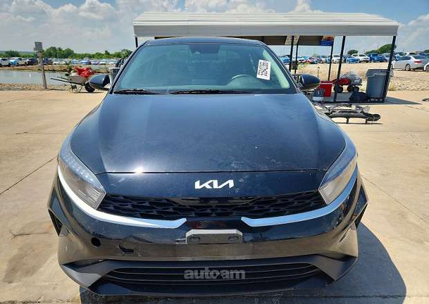 Kia Forte 2023 — photo 5