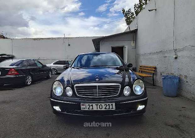 Mercedes-Benz E 320 2003 — լուսանկար 1