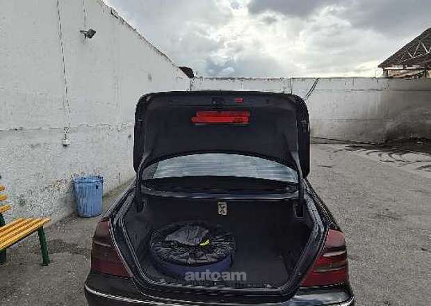 Mercedes-Benz E 320 2003 — լուսանկար 7