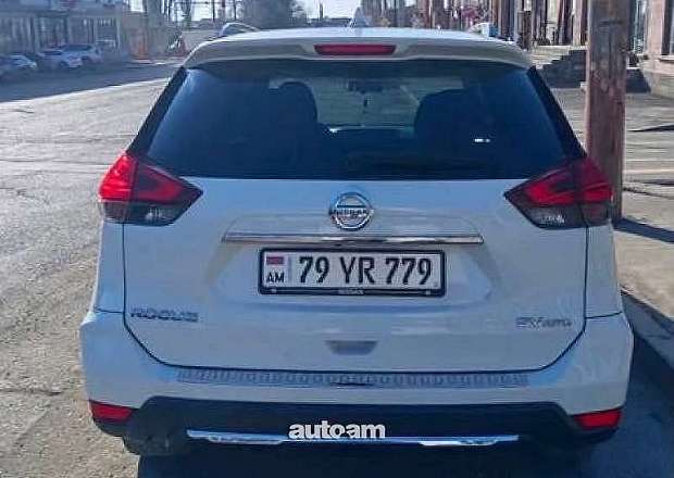 Nissan Rogue 2017 — photo 4