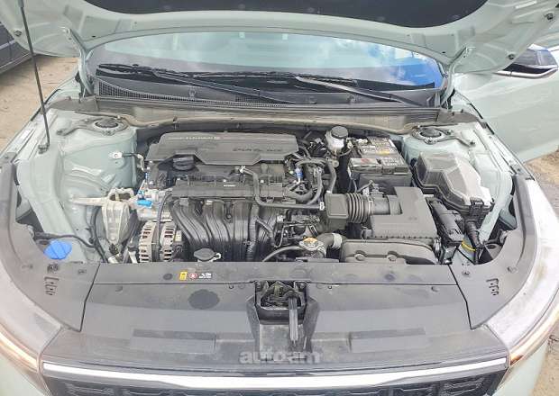 Kia K4