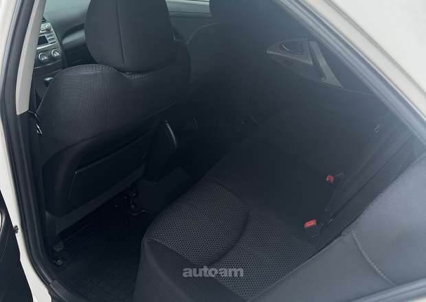 Toyota Camry 2011 — լուսանկար 6