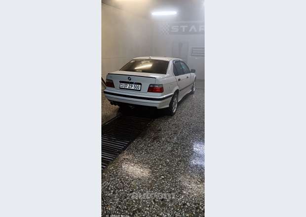 BMW 318 1991 — լուսանկար 2