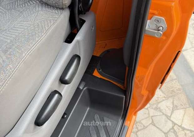 Ford Transit 2001 — լուսանկար 14