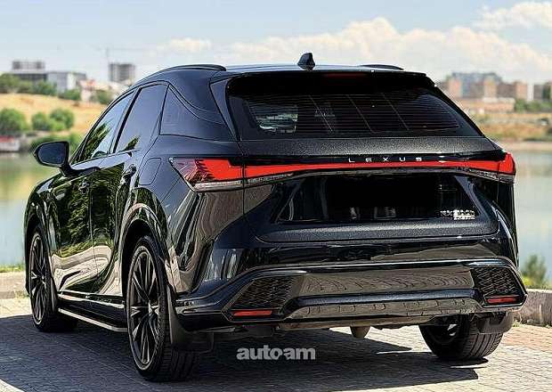 Lexus RX 500h 2023 — լուսանկար 6