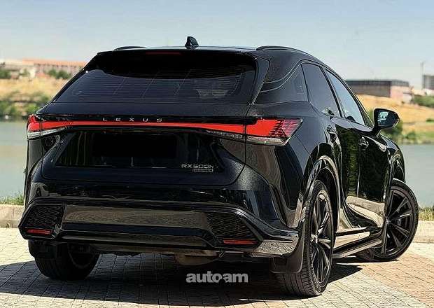 Lexus RX 500h 2023 — լուսանկար 4