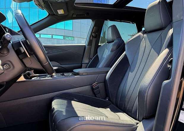 Lexus RX 500h 2023 — լուսանկար 8