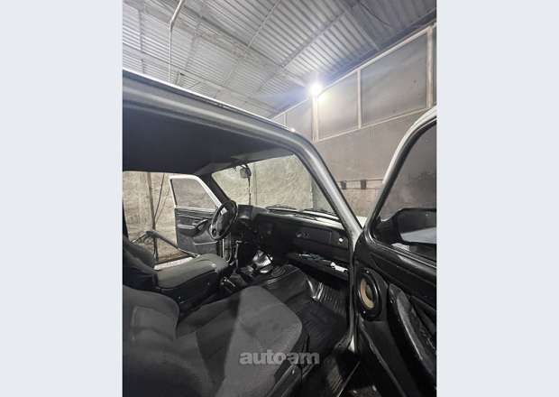 VAZ (Lada) 2121 NIVA (4x4) 2002 — լուսանկար 3