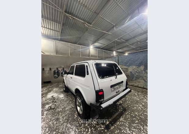 VAZ (Lada) 2121 NIVA (4x4) 2002 — լուսանկար 4