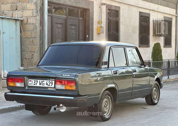 VAZ (Lada) 2107 2010 — լուսանկար 5