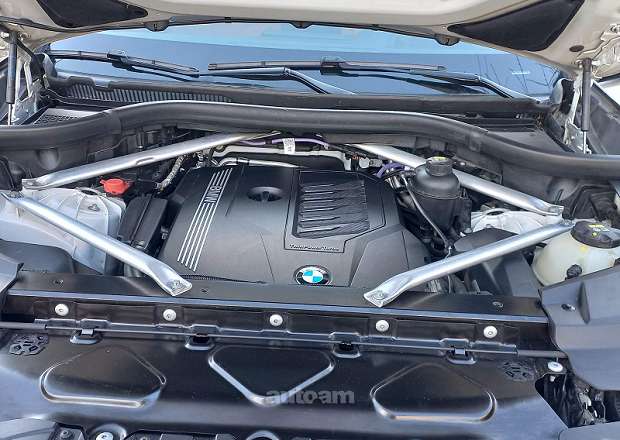 BMW X5 2021 — լուսանկար 2
