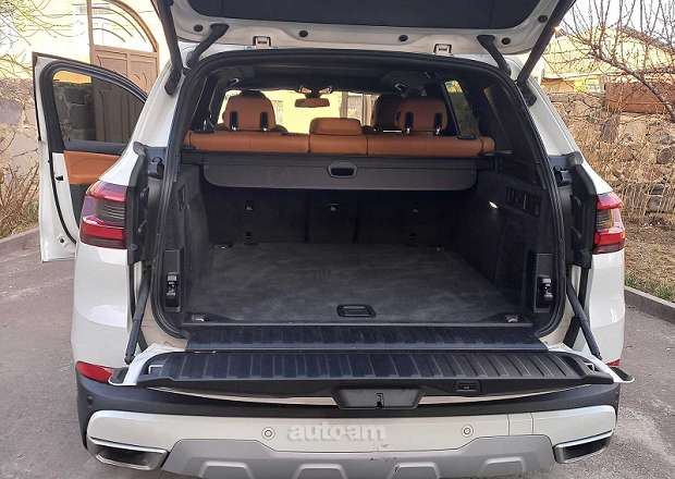 BMW X5 2021 — լուսանկար 3