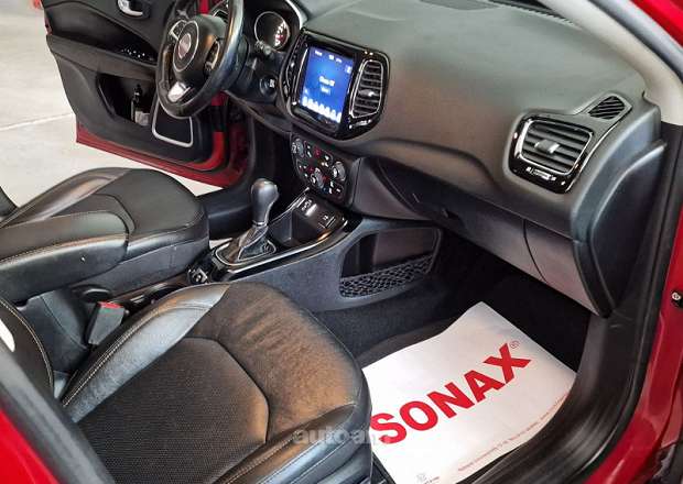 Jeep Compass 2020 — լուսանկար 11