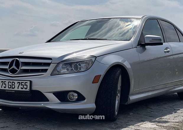 Mercedes-Benz C 300