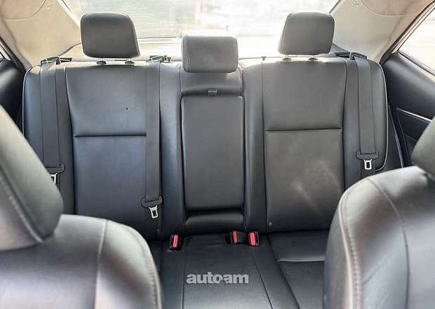 Toyota Corolla 2015 — լուսանկար 7